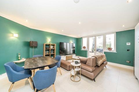 undefined, Elgin Avenue, Maida Vale W9