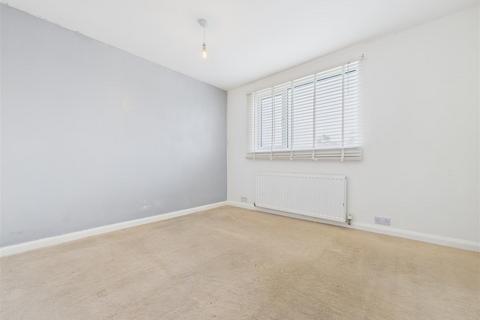 undefined, Warren Close, Cannock