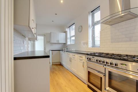 undefined, Windermere Avenue, Roath Lake, Cardiff