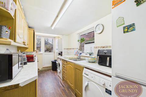 2 bedroom terraced house for sale, Lower Thrift Street, Abington, NN1 5HP