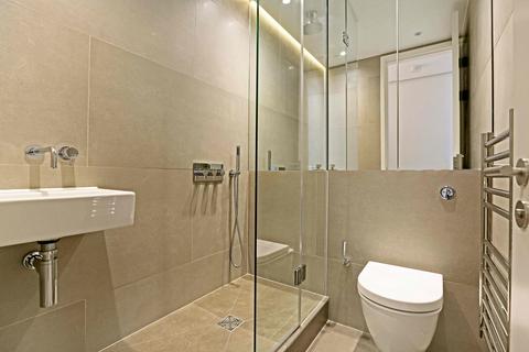 2 bedroom apartment to rent, Gosfield Street, Marylebone, W1W