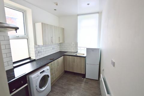 1 bedroom apartment to rent, Regent Park Terrace, Leeds LS6