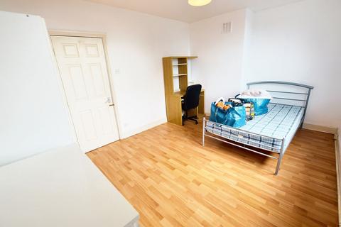 undefined, Clarkson View, Leeds LS6