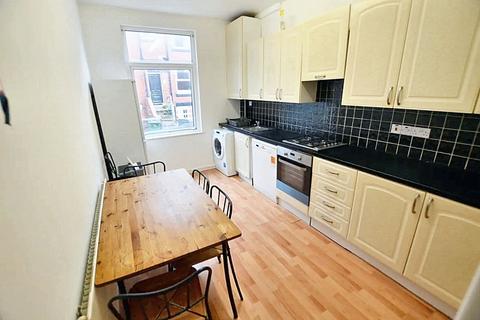 undefined, Burchett Place, Leeds LS6