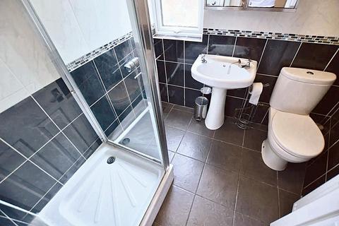 undefined, Burchett Place, Leeds LS6