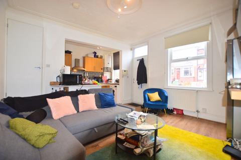 undefined, Lumley Terrace, Leeds LS4