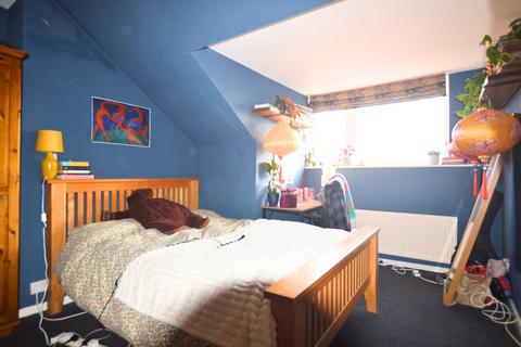 undefined, Bankfield Terrace, Leeds LS4