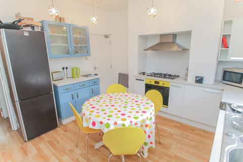 Burley Lodge Terrace, Leeds LS6