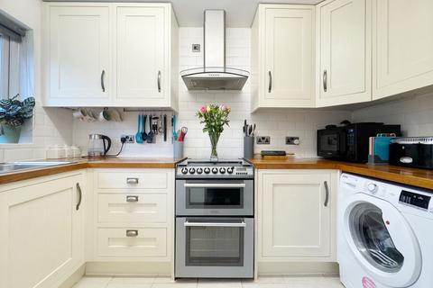 3 bedroom end of terrace house for sale, Orchid Vale, Newton Abbot TQ12