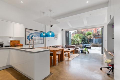 4 bedroom terraced house for sale, Hamilton Road, Chiswick W4
