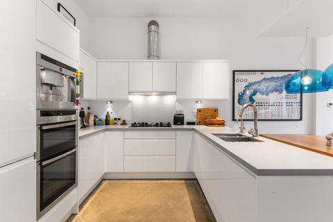 4 bedroom terraced house for sale, Hamilton Road, Chiswick W4