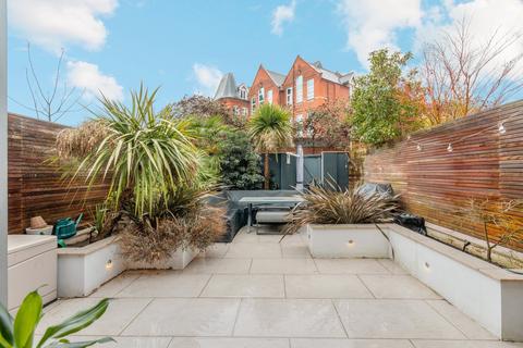 4 bedroom terraced house for sale, Hamilton Road, Chiswick W4