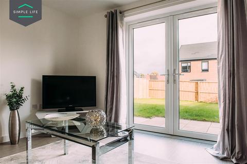 3 bedroom semi-detached house to rent, Medway Close, Sheffield, S2