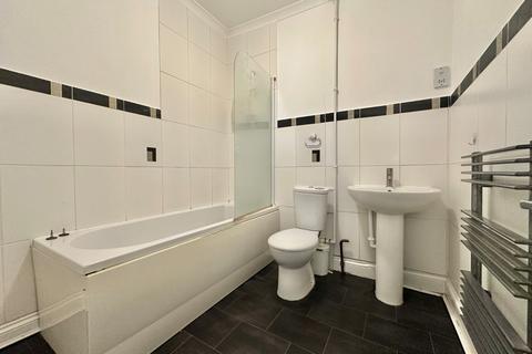 1 bedroom flat to rent, Bitterne Road, Southampton SO18