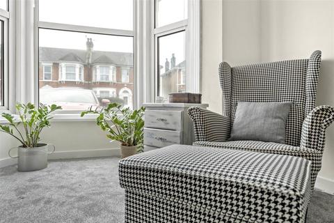 2 bedroom terraced house for sale, Albert Road, Ilford