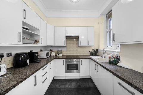2 bedroom apartment for sale, Hammersmith Road London W14