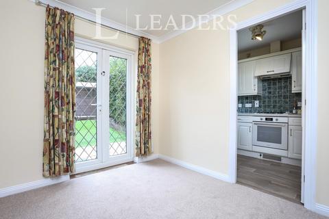 undefined, Lorne Gardens, Knaphill, Woking, GU21