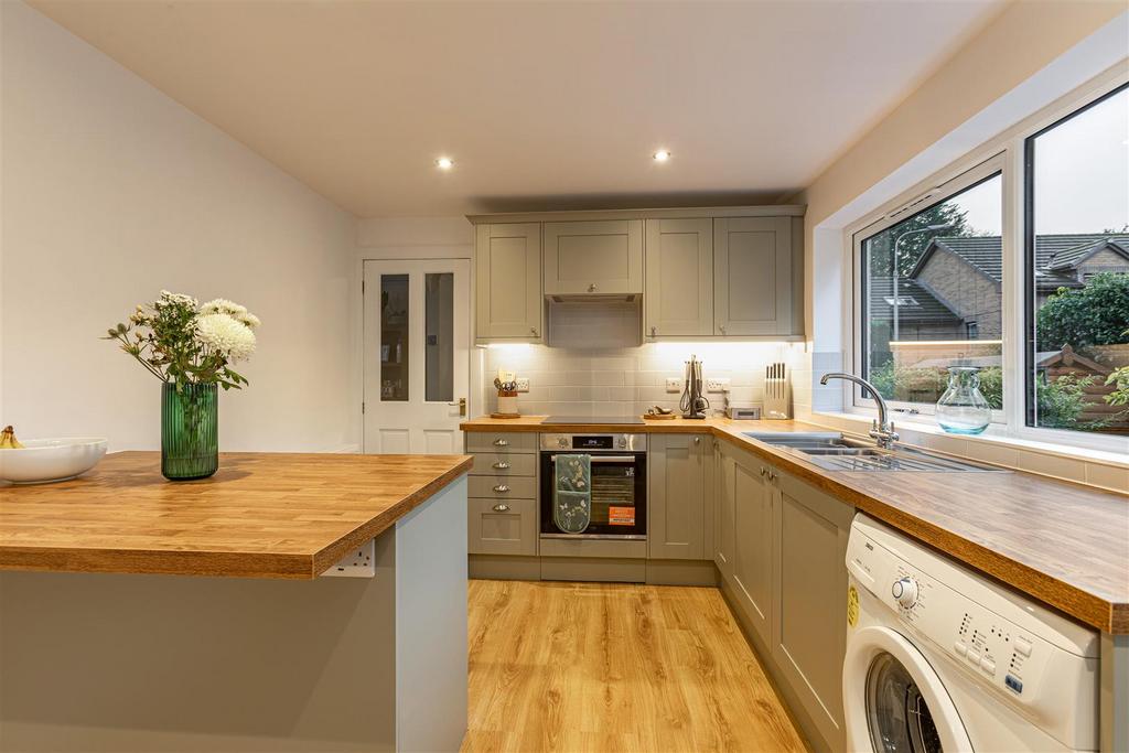 3 Brewster Place Gattonside 20.JPG