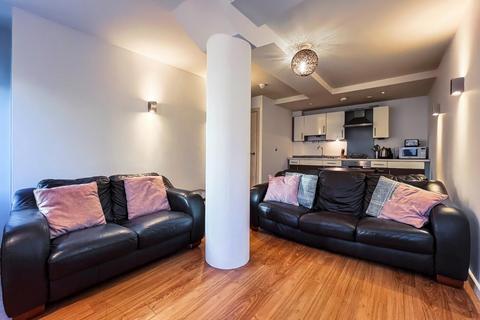 2 bedroom flat to rent, Basilica, 2 King Charles Street, Leeds