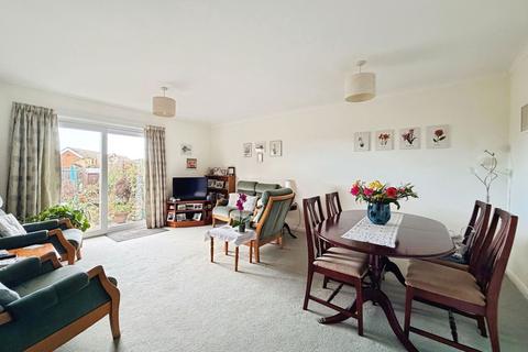 undefined, The Wicket, Southampton SO45