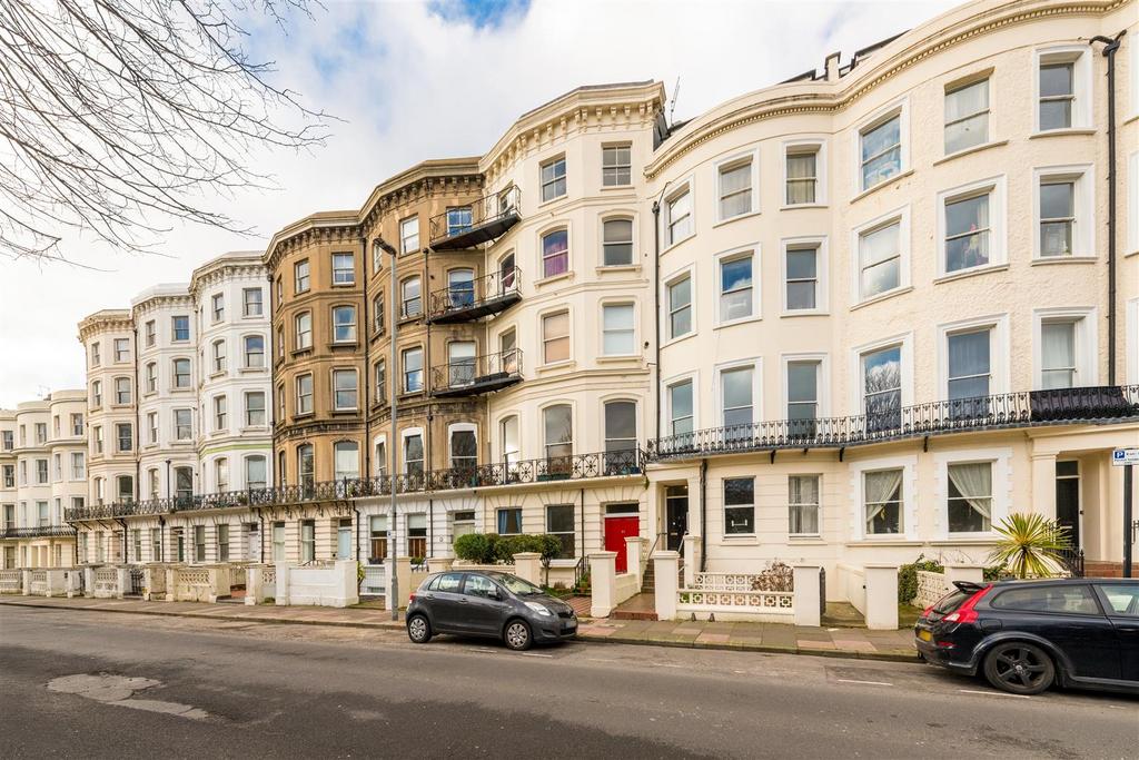 Flat 4, 22 Vernon Terrace-13.jpg