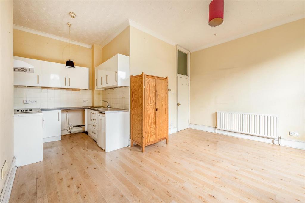 Flat 4, 22 Vernon Terrace-4.jpg