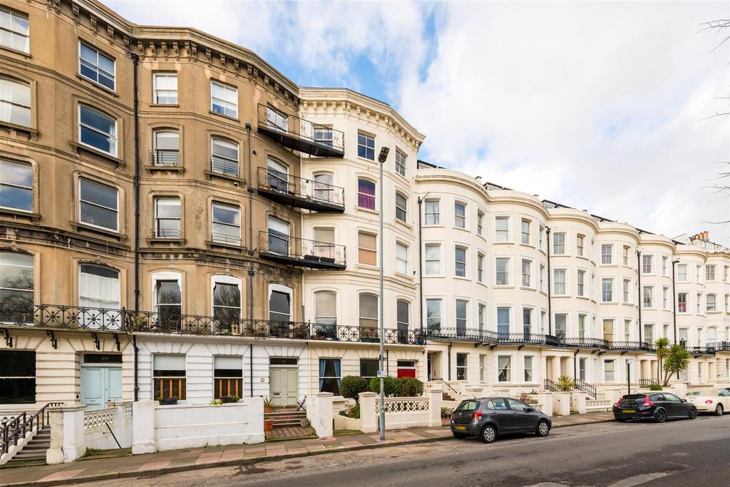Flat 4, 22 Vernon Terrace-14.jpg