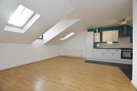 2 bedroom flat to rent, Elmers End Road Beckenham BR3