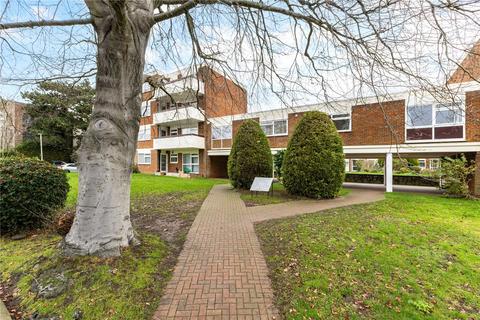 3 bedroom apartment for sale, Carlton Road, Harpenden, Hertfordshire, AL5