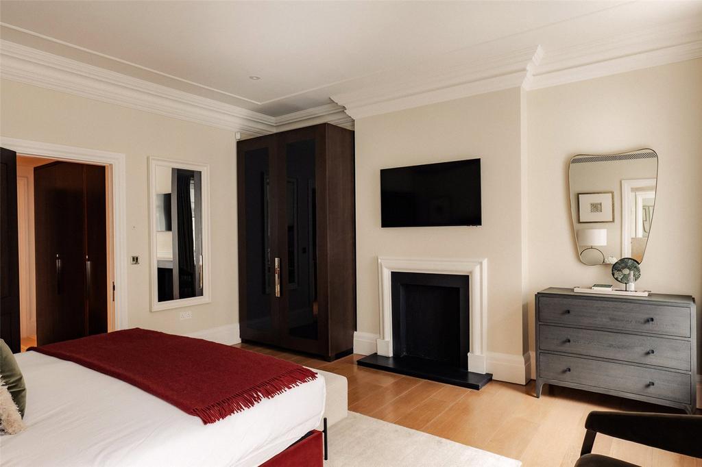 Principle Bedroom