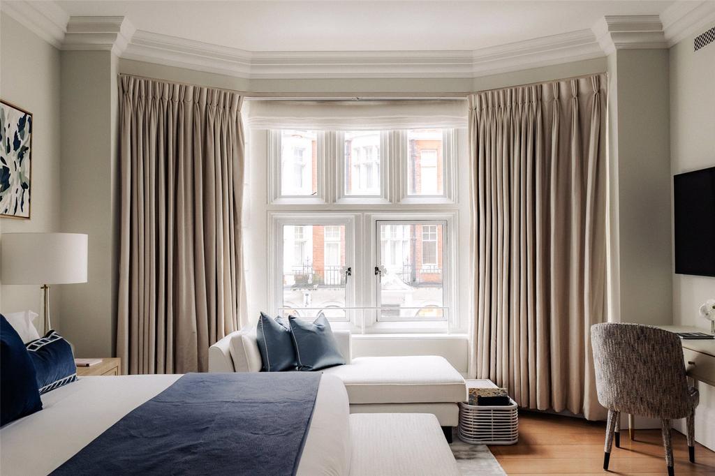 Double Bedroom