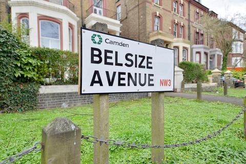 undefined, Belsize Avenue, Belsize Park, London, NW3