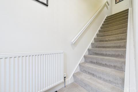 3 bedroom semi-detached house for sale, The Square, North Lincolnshire DN19