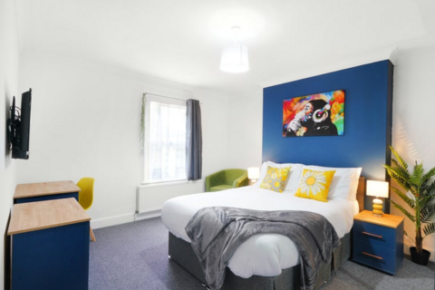 undefined, Venetia Road, London W5