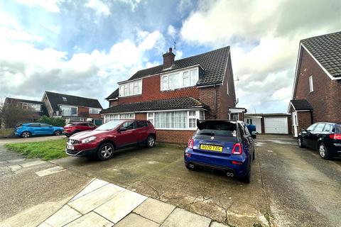 Osborne Close, Hounslow