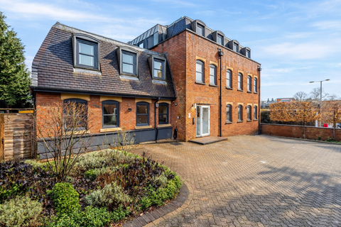 Thompsons Close, Hertfordshire AL5