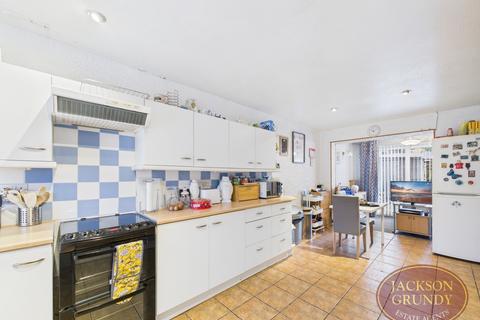 3 bedroom terraced house for sale, Rillwood Court, Lumbertubs, NN3 8JA