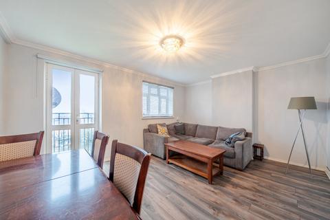 undefined, London Road, Mitcham CR4