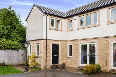 Carlton Court, Bradford BD11