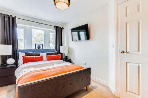 3 bedroom semi-detached house for sale, Carlton Court, Bradford BD11