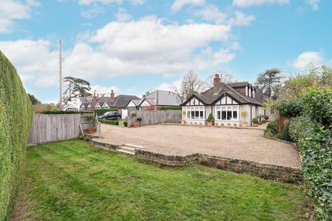5 bedroom detached house for sale, High Street, Chipstead, Sevenoaks, Kent, TN13