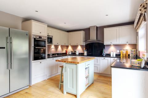 5 bedroom detached house for sale, High Street, Chipstead, Sevenoaks, Kent, TN13
