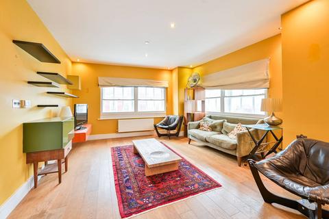 2 bedroom flat to rent, Borough High Street, London Bridge, London, SE1