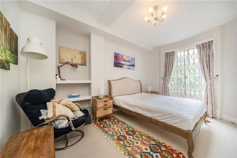 2 bedroom flat to rent, Brixton Road, London SW9