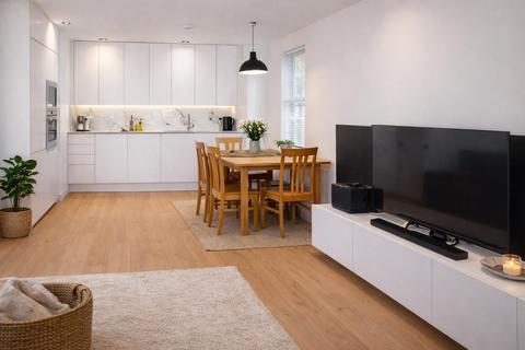 undefined, Creffield Road, W5