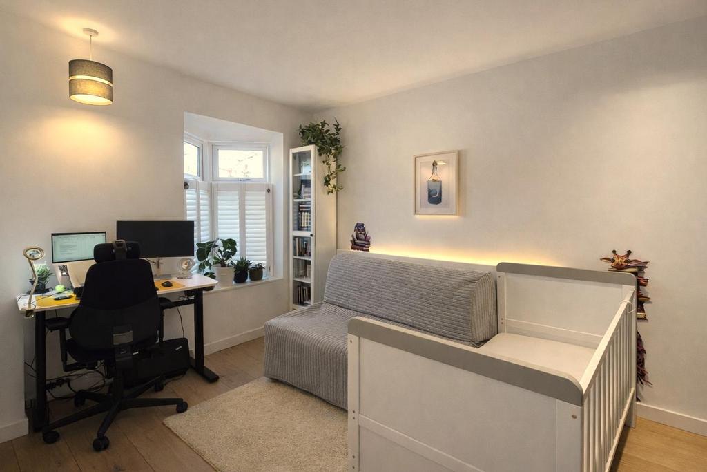 Bedroom 2.png