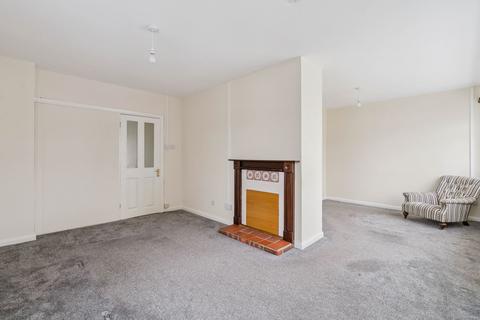 2 bedroom detached bungalow for sale, Meadow Way, Thame OX9
