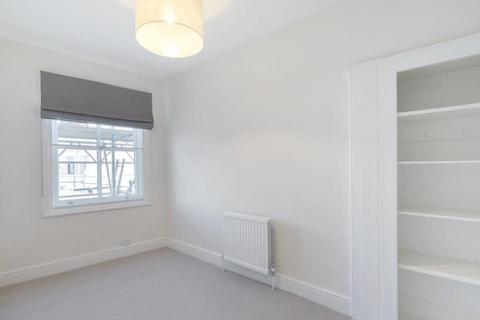 3 bedroom apartment to rent, Gloucester Place, London NW1