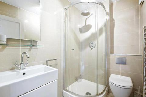 3 bedroom apartment to rent, Gloucester Place, London NW1