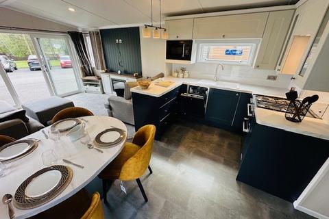 2 bedroom park home for sale, Rawcliffe Hall Holiday Park – Lancashire